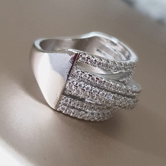 Multi Layered Diamond Ring - Picture 2 of 4